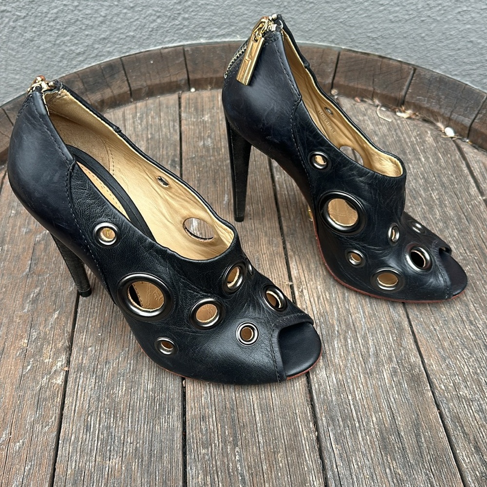 L.A.M.B. Black Peep Toe Heels - Picture 6 of 9
